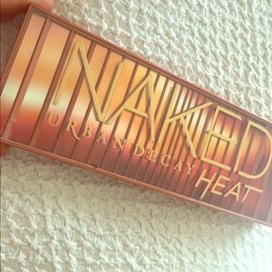 Naked HEAT palette
